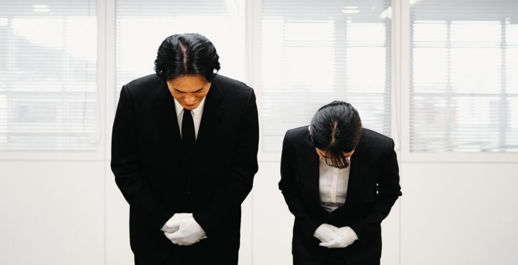 秘書検定面接試験におすすめのスーツの色｜濃い色が正解